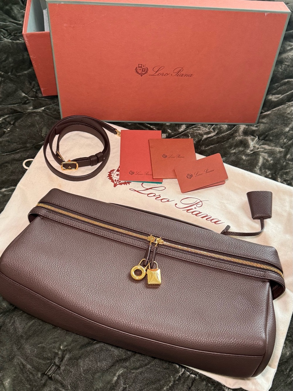 Loro Piana Extra Softy Bag L33
Calfskin